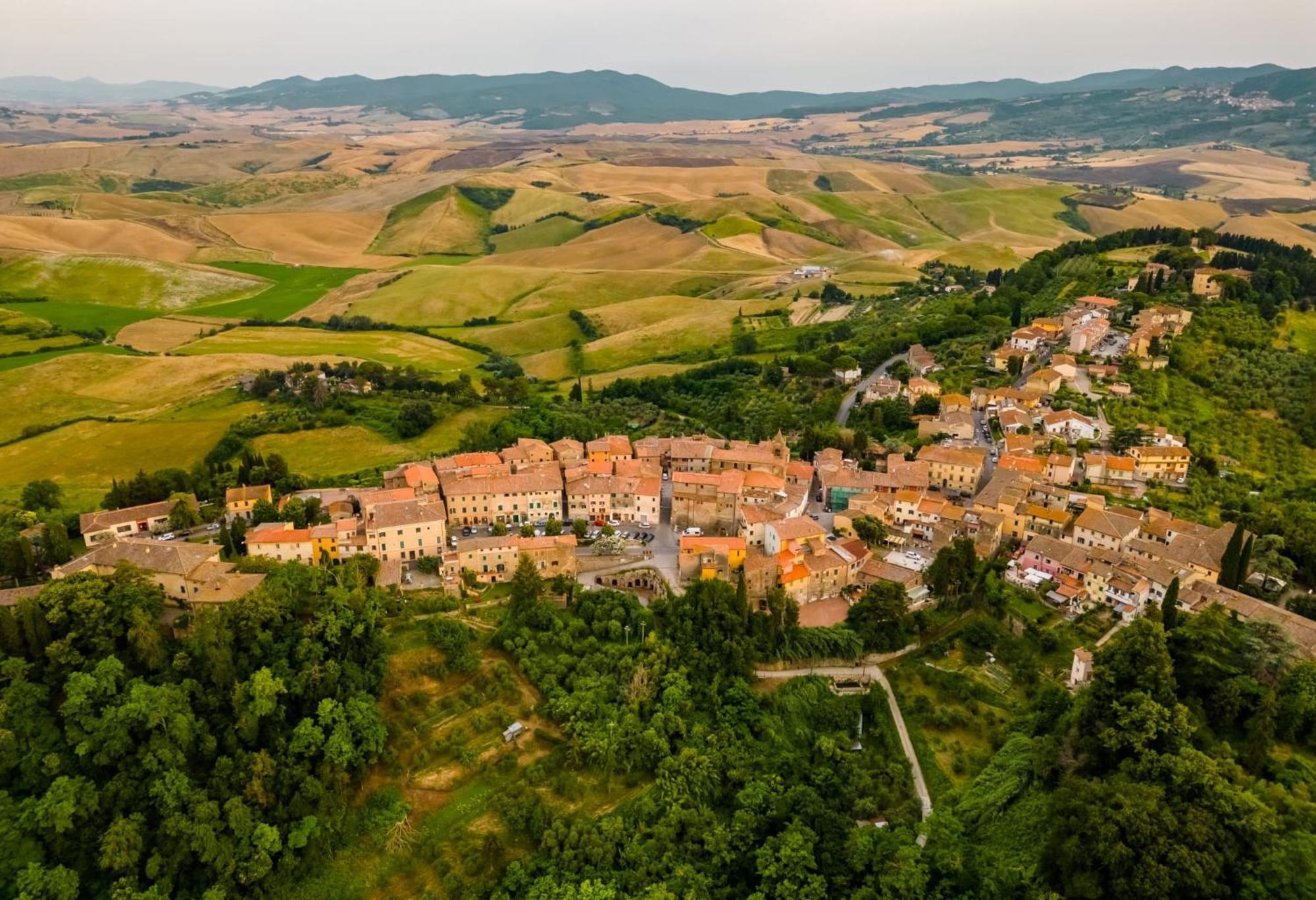 Il Sole Alla Terra Terricciola Luaran gambar